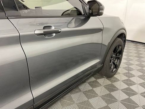 Used 2022 Ford Explorer ST w/ Equipment Group 401A AWD/4WD image 9