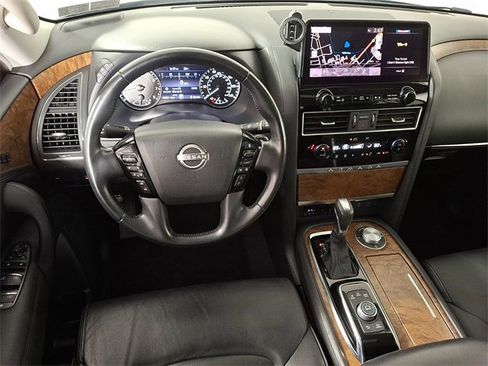 Used 2022 Nissan Armada SL w/ Captain's Chairs Package image 2