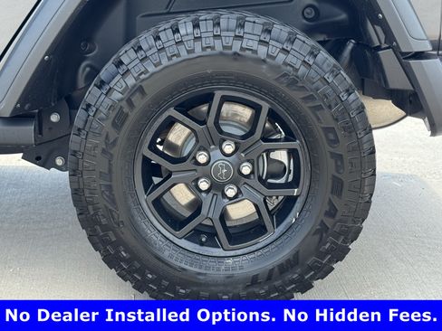 Used 2025 Jeep Wrangler Unlimited Sport AWD/4WD image 9