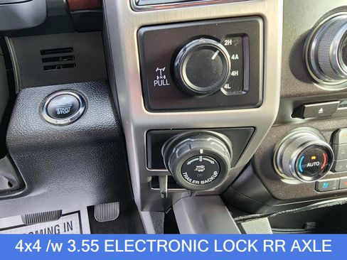 Used 2018 Ford F150 Platinum w/ Technology Package image 17