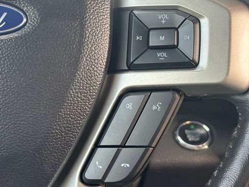 Used 2021 Ford F250 Lariat w/ Lariat Ultimate Package AWD/4WD image 34