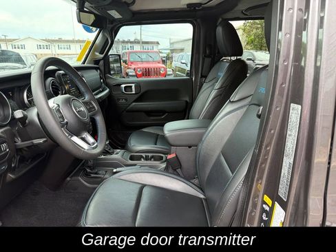 Used 2023 Jeep Wrangler Unlimited Rubicon 4xe w/ Dual Top Group AWD/4WD image 14