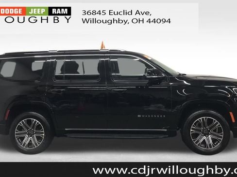 Certified 2025 Jeep Wagoneer Series II image 4