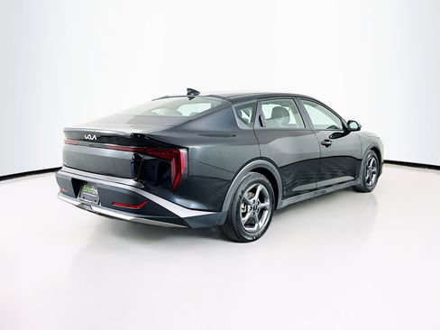 Used 2025 Kia K4 LXS image 9