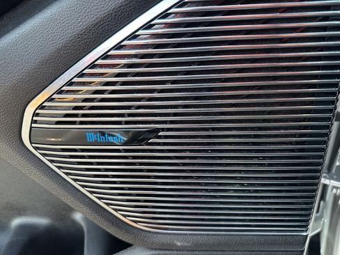 Used 2023 Jeep Grand Cherokee L Summit w/ Advanced Protech Group IV image 36