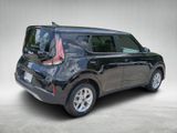New 2025 Kia Soul LX image 3