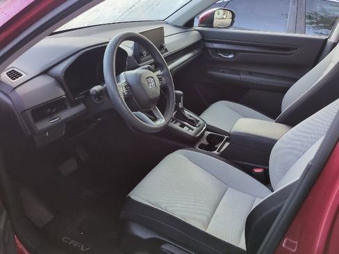 Used 2024 Honda CR-V LX image 6