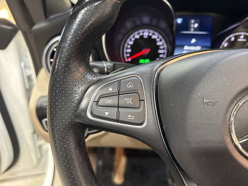 Used 2017 Mercedes-Benz C 300 4MATIC Cabriolet image 21