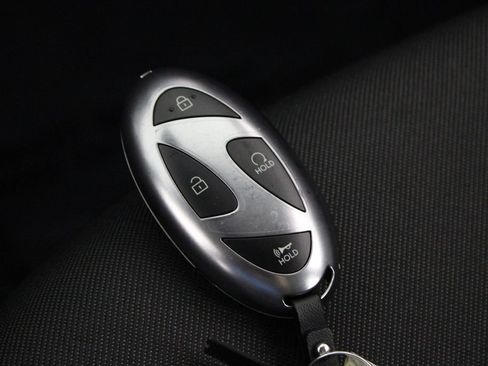 Certified 2026 Hyundai Tucson SE FWD image 28