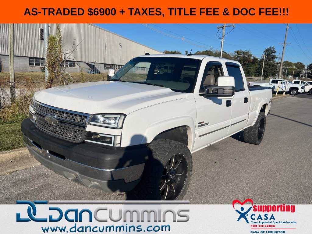 Used 2005 Chevrolet Silverado 2500 LT w/ Heavy-Duty Power Package AWD/4WD image 1
