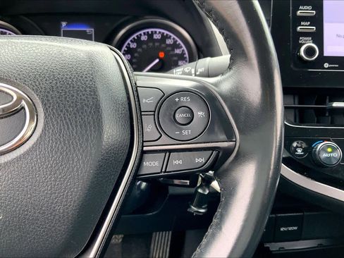 Used 2024 Toyota Camry SE image 24