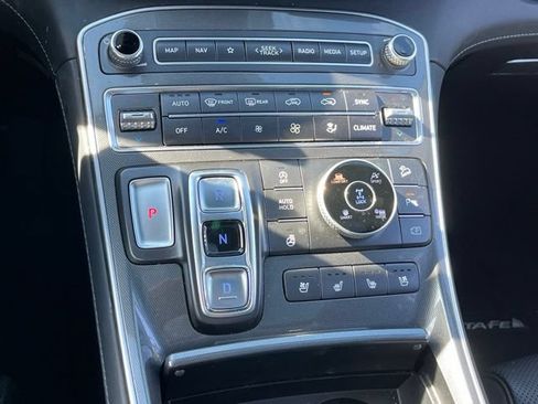 Used 2023 Hyundai Santa Fe Calligraphy AWD/4WD image 25