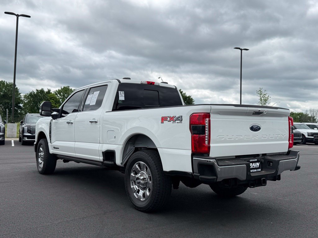 Used 2023 Ford F350 Lariat w/ Lariat Ultimate Package AWD/4WD image 8