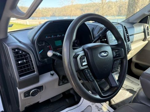 Used 2020 Ford F350 XL w/ Power Equipment Group image 17