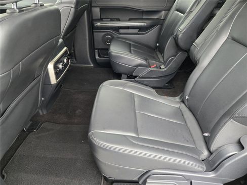 Used 2023 Ford Expedition Max XLT RWD image 28