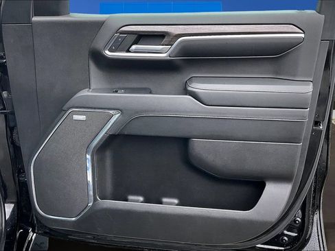 Used 2023 Chevrolet Silverado 1500 LTZ w/ LTZ Premium Package image 29