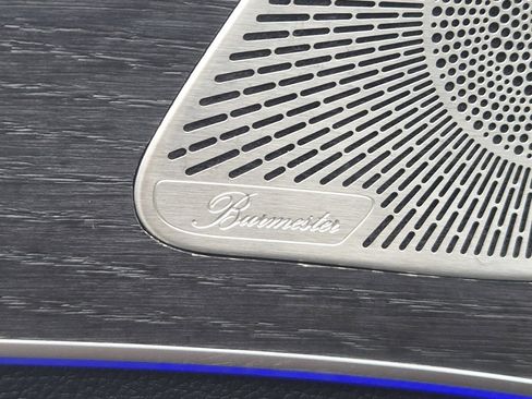 Used 2021 Mercedes-Benz C 300 4MATIC Sedan w/ Premium Package image 12