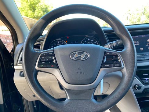 Used 2017 Hyundai Elantra SE image 52