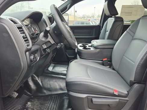 New 2026 RAM 3500 Tradesman AWD/4WD image 17