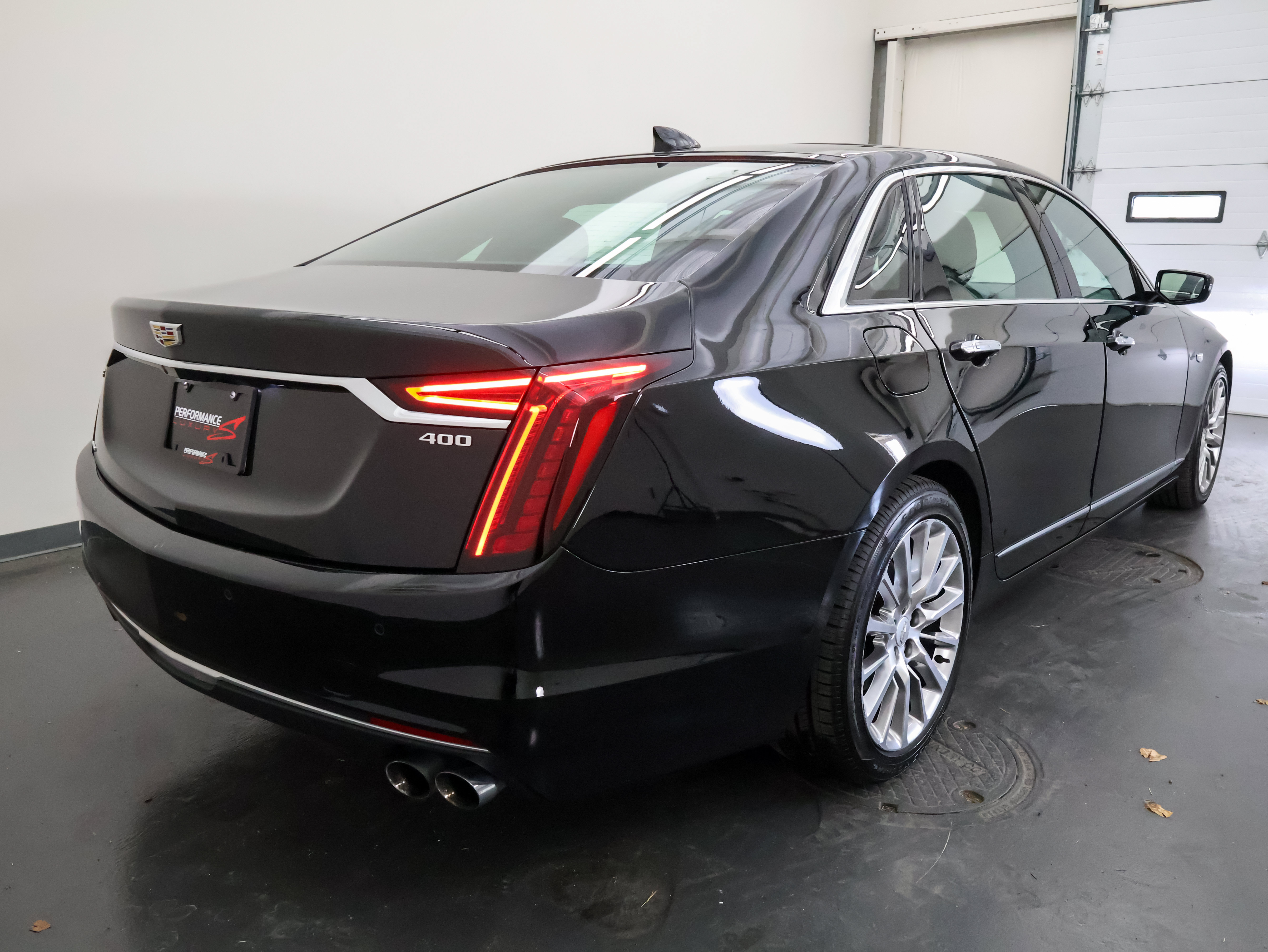 Used 2020 Cadillac CT6 Luxury AWD/4WD image 3