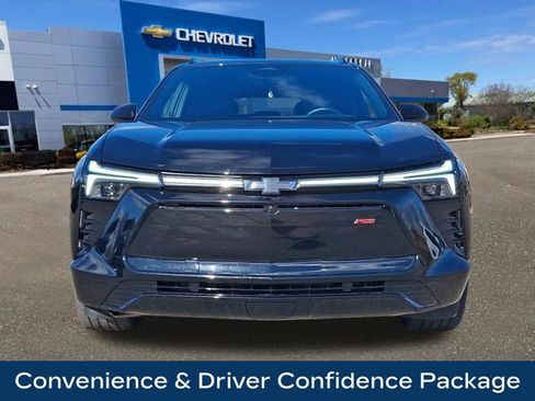 Used 2024 Chevrolet Blazer EV RS image 2