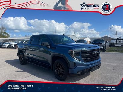 New 2026 GMC Sierra 1500 Elevation w/ LPO, Elevation Black Package