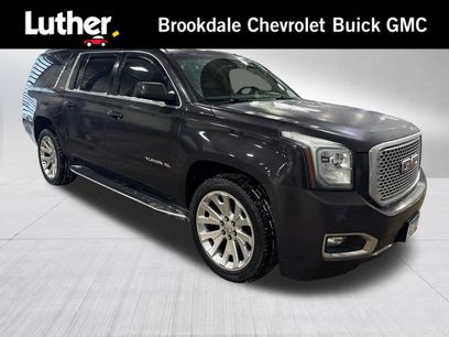 Used 2015 GMC Yukon XL SLE w/ Convenience Package