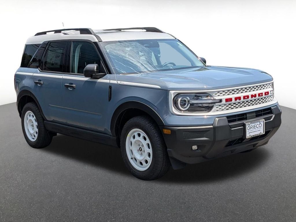 New 2026 Ford Bronco Sport Heritage w/ Convenience Package AWD/4WD image 1