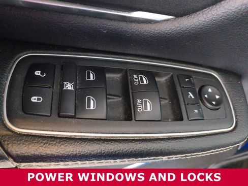 Used 2022 RAM 1500 Laramie image 10