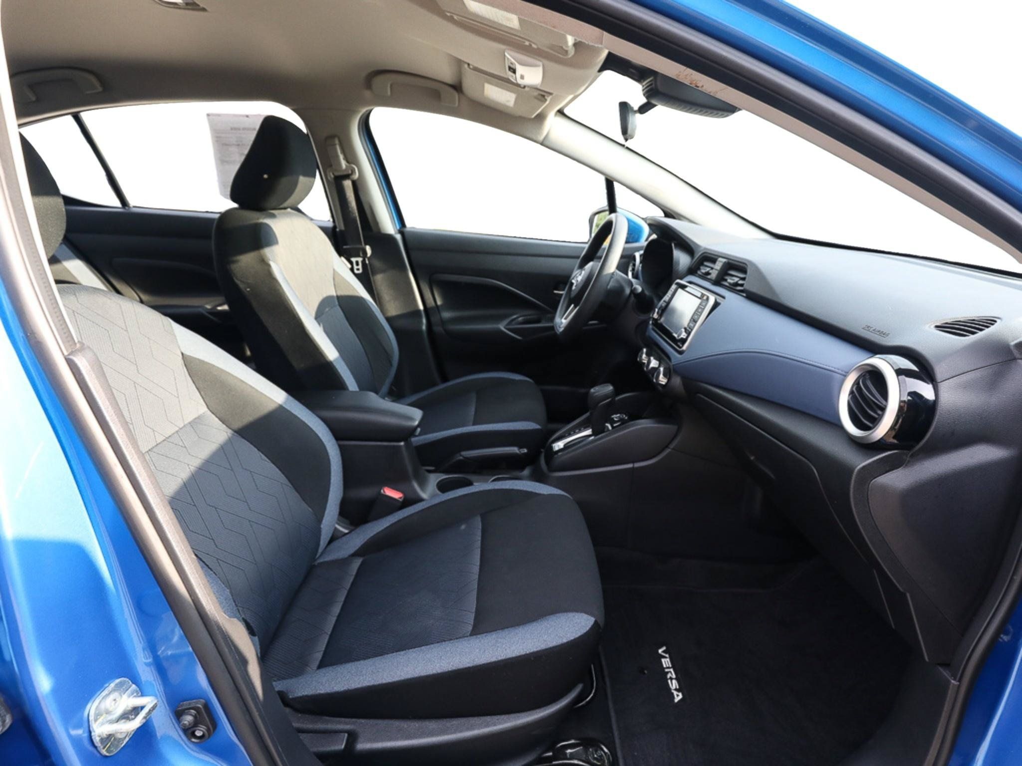 Used 2023 Nissan Versa SV FWD image 21