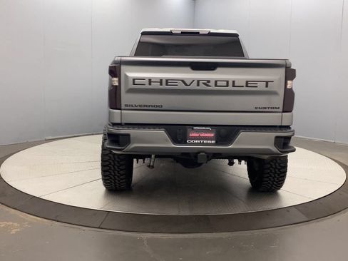 Used 2021 Chevrolet Silverado 1500 Custom w/ LPO, Dark Essentials Package AWD/4WD image 4