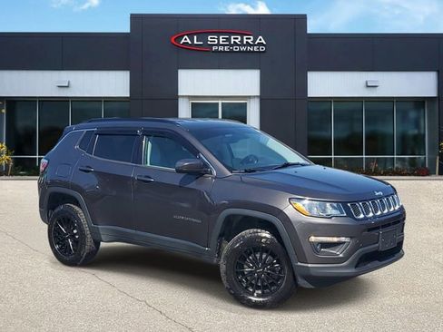Used 2021 Jeep Compass Latitude AWD/4WD image 1