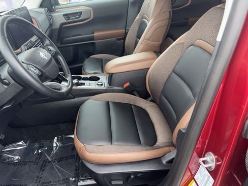 Used 2025 Ford Bronco Sport Outer Banks w/ Outer Banks Tech Package+ image 9