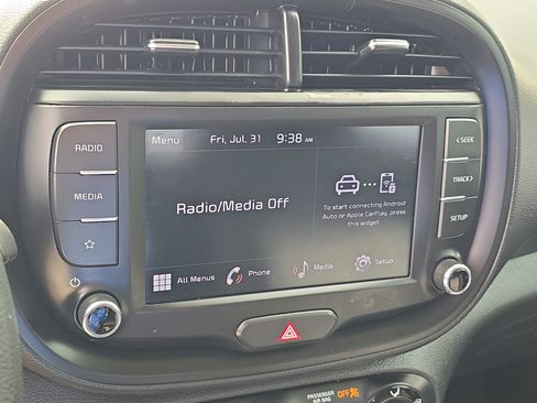 Used 2024 Kia Soul LX w/ Option Group 015 FWD image 22
