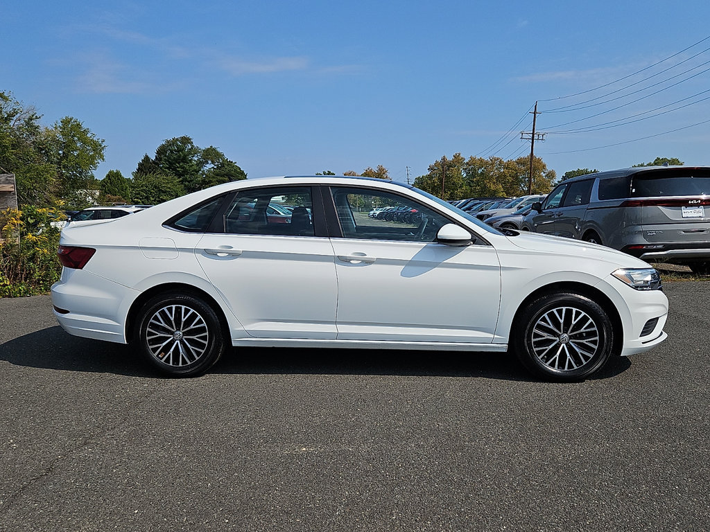 Used 2021 Volkswagen Jetta SE FWD image 8