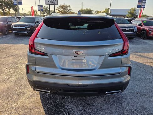 Used 2024 Cadillac XT4 Premium Luxury w/ Technology Package FWD image 13