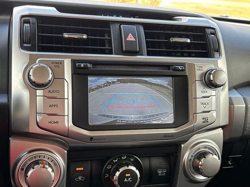 Used 2016 Toyota 4Runner SR5 Premium RWD image 21