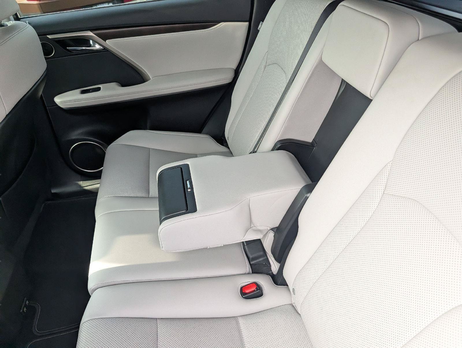 Certified 2022 Lexus RX 350 AWD w/ Premium Package image 18