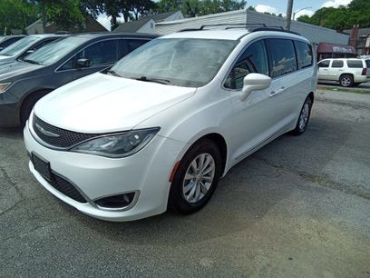 Used 2017 Chrysler Pacifica Touring-L