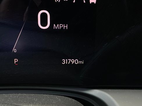 Used 2025 Buick Encore GX Preferred FWD image 37