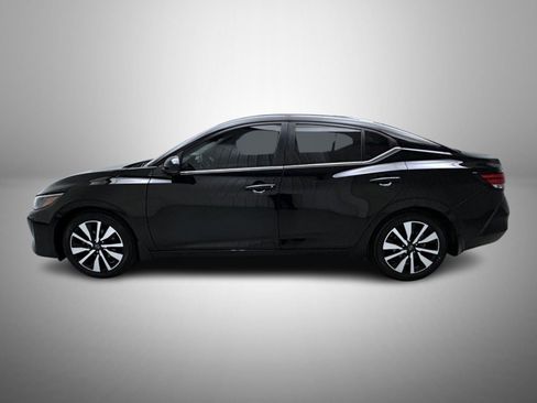 Used 2024 Nissan Sentra SV w/ SV Premium Package FWD image 8
