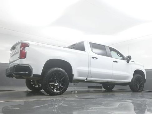 Used 2023 Chevrolet Silverado 1500 LT Trail Boss w/ LT Trail Boss Premium Package AWD/4WD image 31