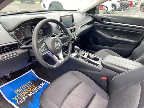 Used 2022 Nissan Altima 2.5 SV image 15