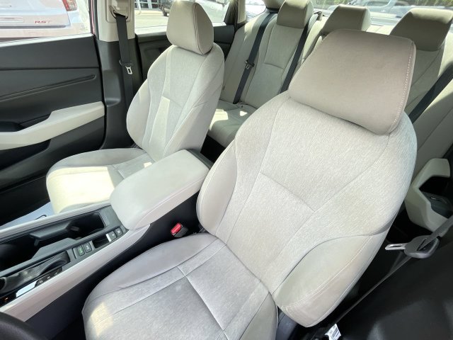 Certified 2025 Honda Accord SE image 13