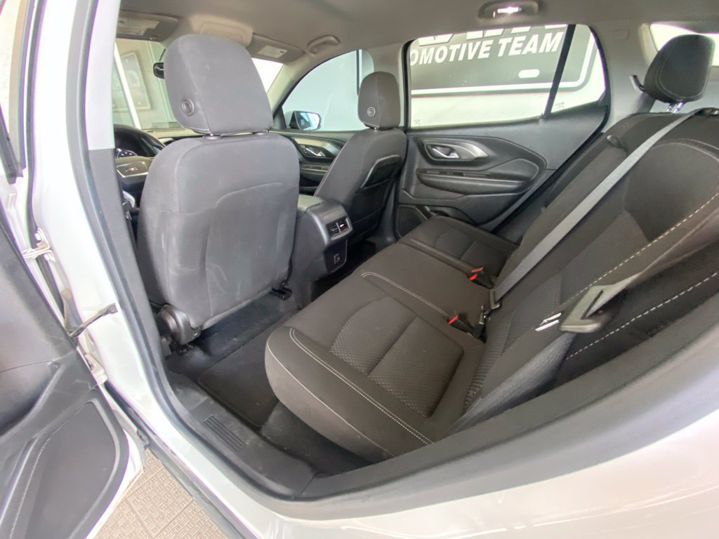 Used 2023 GMC Terrain SLE FWD image 22