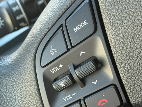 Used 2016 Hyundai Tucson SE w/ Option Group 02 AWD/4WD image 17