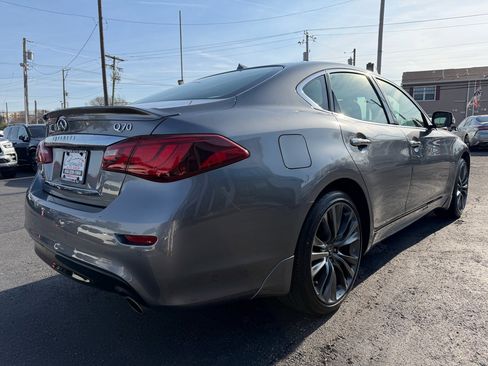 Used 2016 INFINITI Q70 3.7 image 5