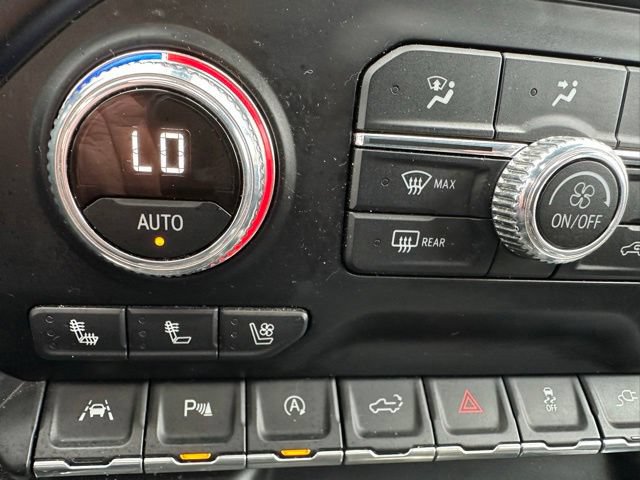 Used 2019 GMC Sierra 1500 AT4 w/ AT4 Premium Package AWD/4WD image 38