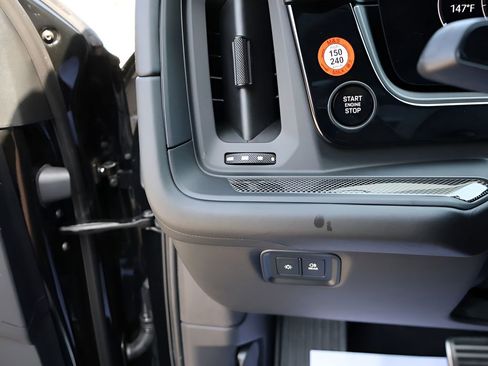 Certified 2025 Porsche Cayenne GTS w/ Technology Package image 34