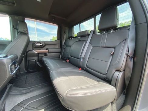 Used 2021 Chevrolet Silverado 1500 High Country w/ Technology Package AWD/4WD image 25